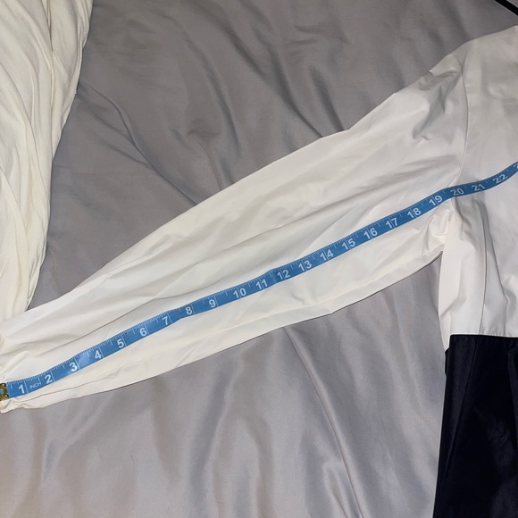 PINK Windbreaker - Picture 8 of 9